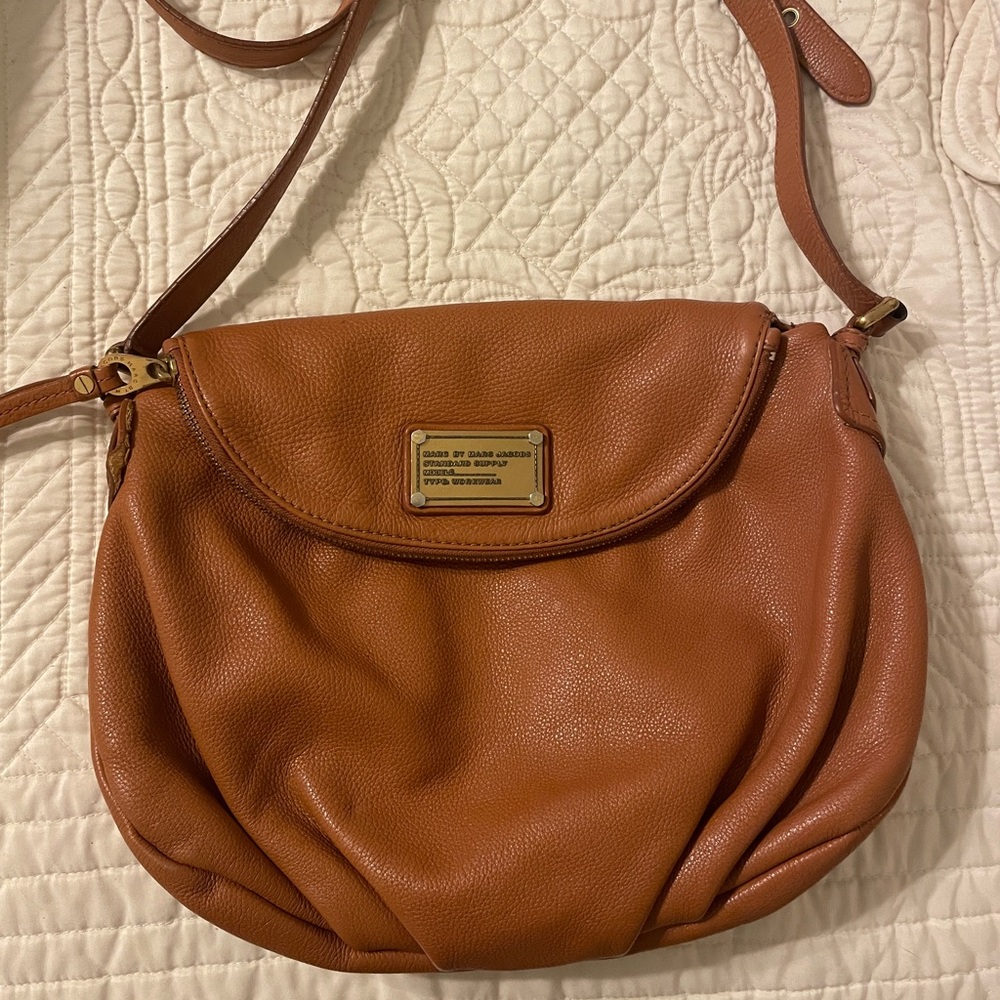 Marc Jacobs Cognac Tan Leather Crossbody Purse